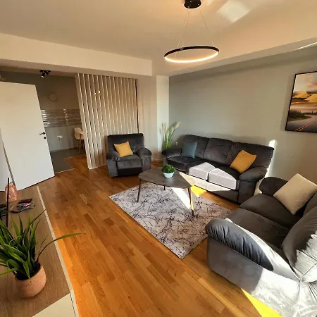 Bebo's Cozy Апартаменты *