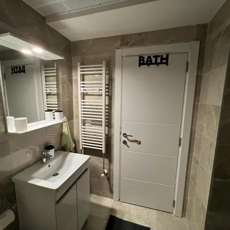Апартаменты Bebo's Cozy *